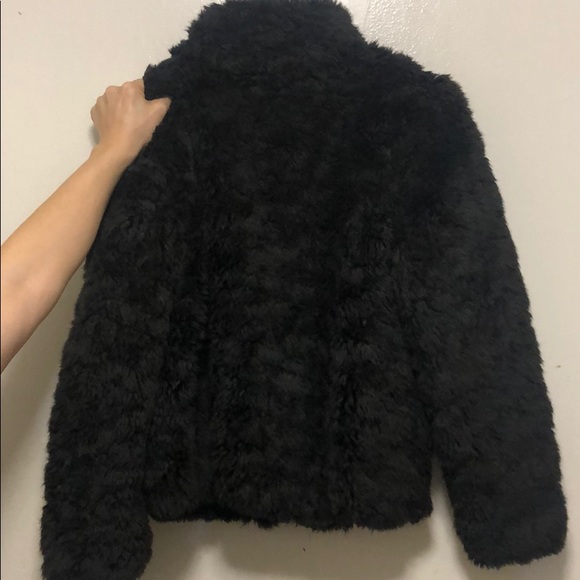 Aritzia faux fur coat - Picture 4 of 6